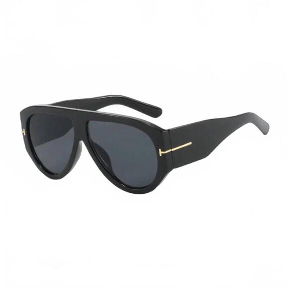 ROSSARIO GEORGE Accessories - NEW ROSSARIO GEORGE women's honey sunglasses in black/black